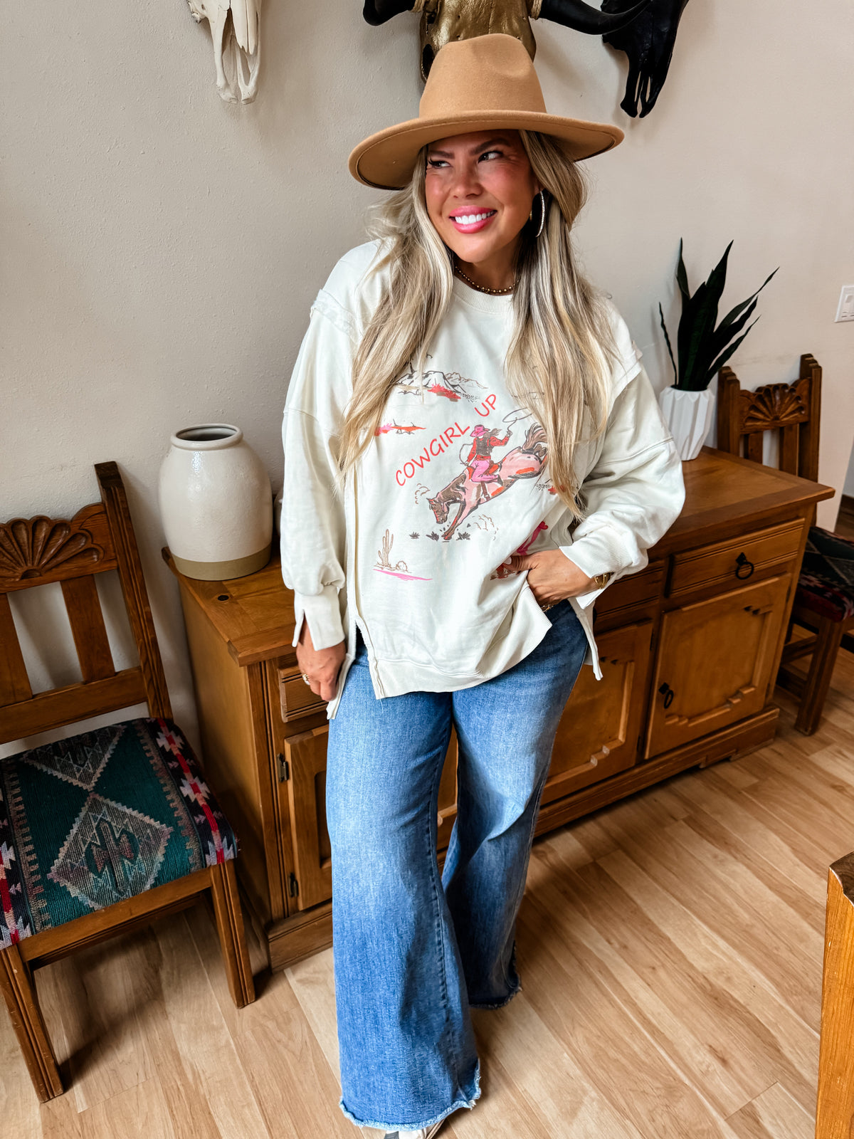 RANCH GIRL CLASSIC CREW PULLOVER