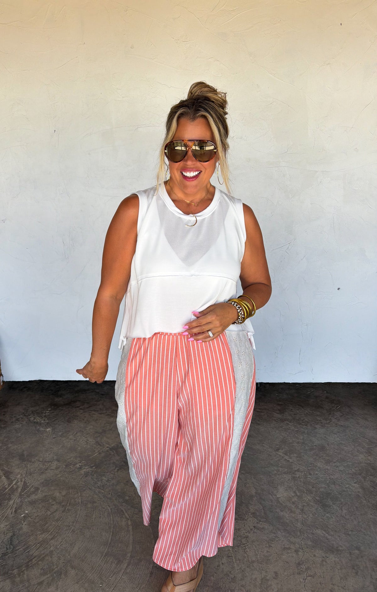 WEEKEND ESCAPE PANTS