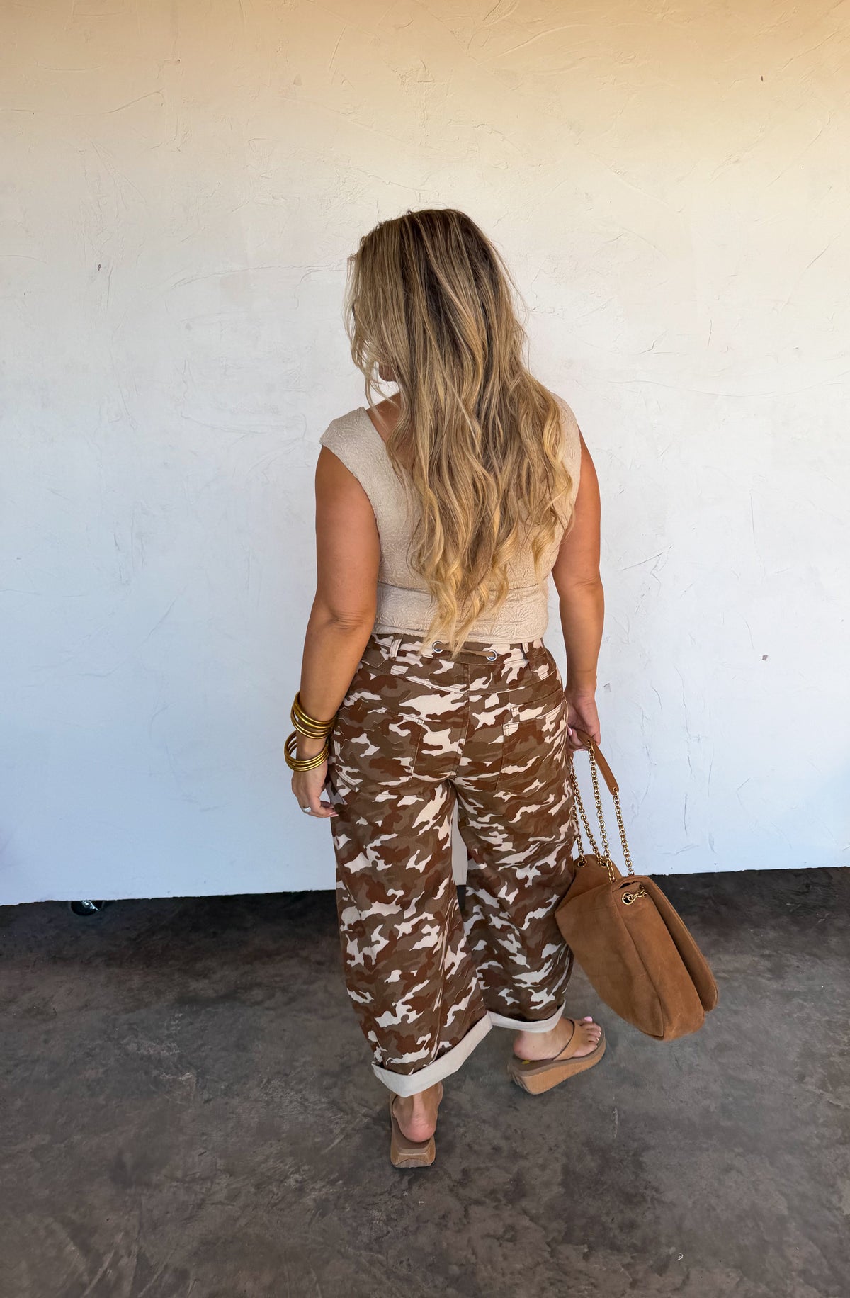 DESERT BROGAN CAMO BARREL JEANS