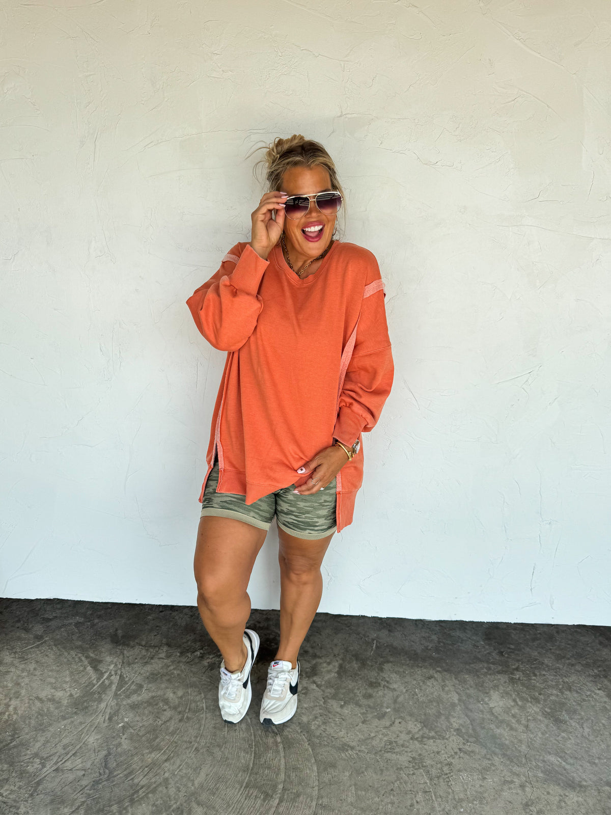 FALL COLORS CLASSIC CREW PULLOVER