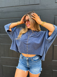 WASHED AWAY BASIC TEE