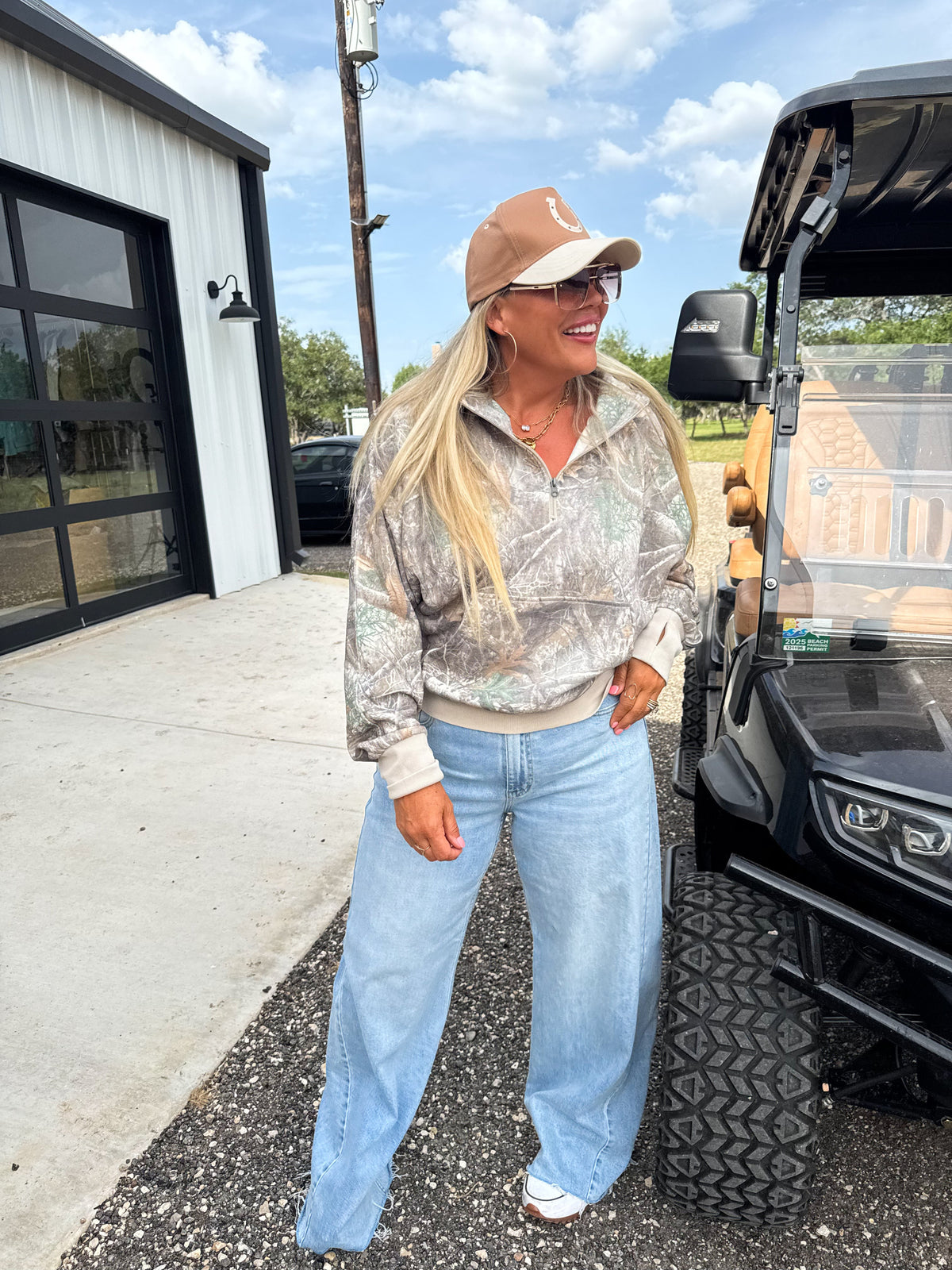 CAMO & CHECKER EASY DOES IT PULLOVER