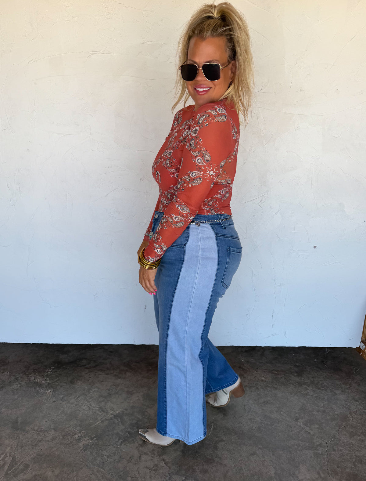 TWO TONE DENIM JEANS