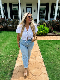 ALEXIE STRAIGHT LEG CROPPED JEANS