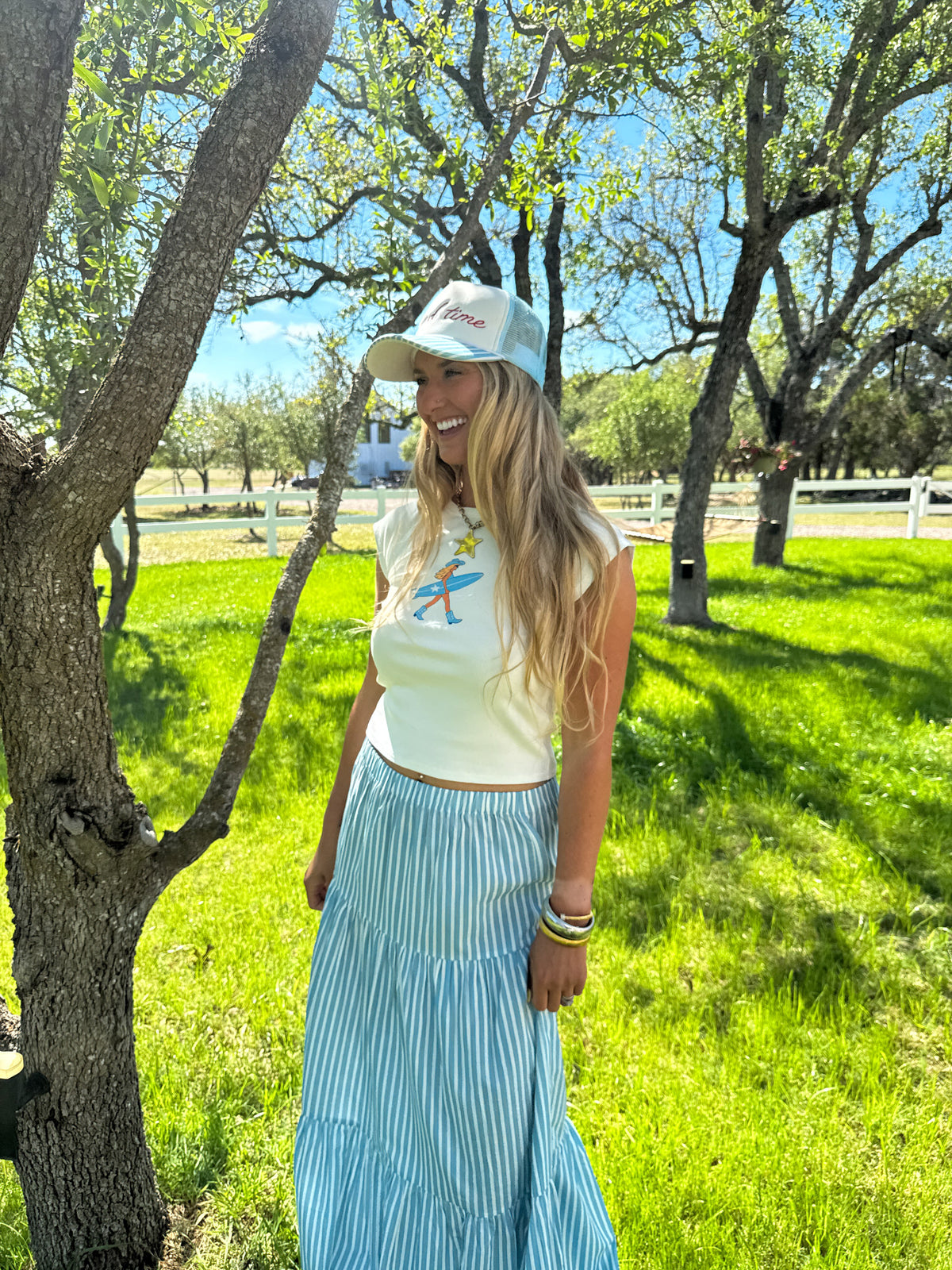 SURFER GIRL TEE