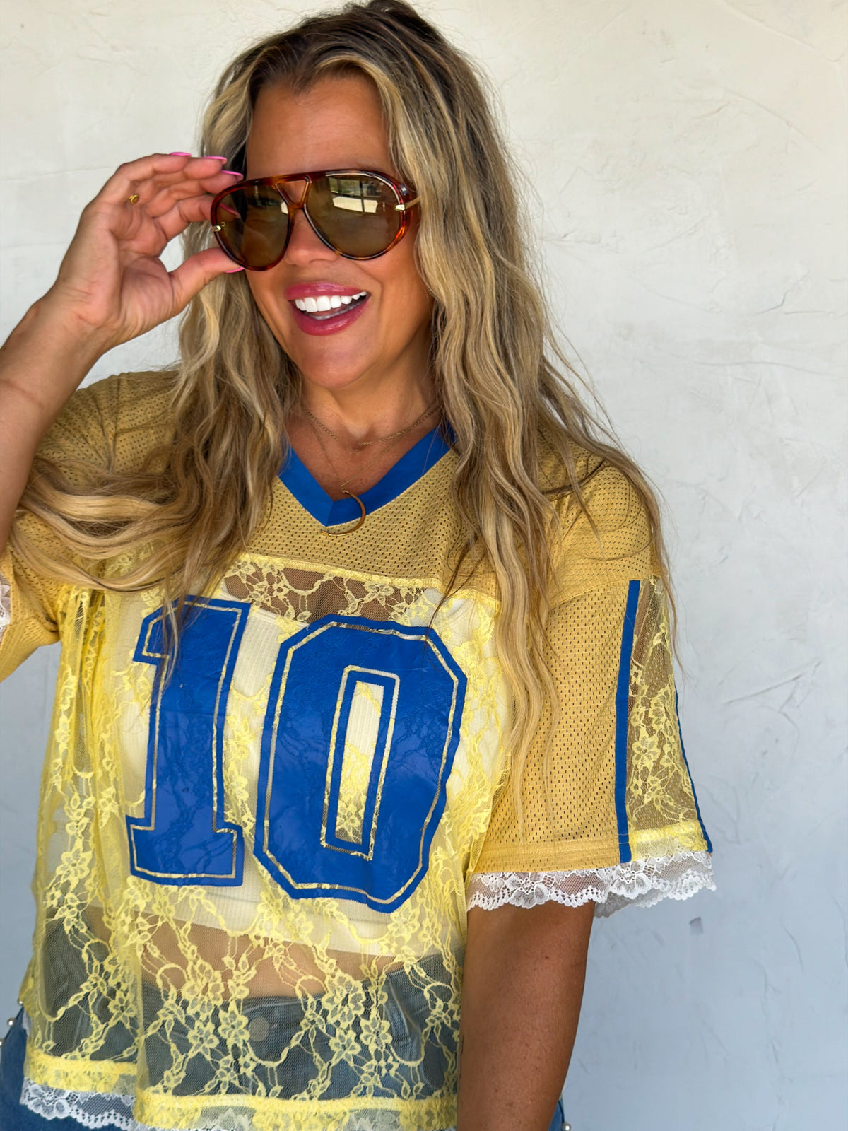 BLEACHER BABE LACE JERSEY