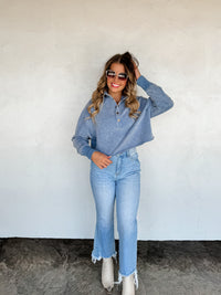 MARLEY SNAP BUTTON SWEATSHIRT