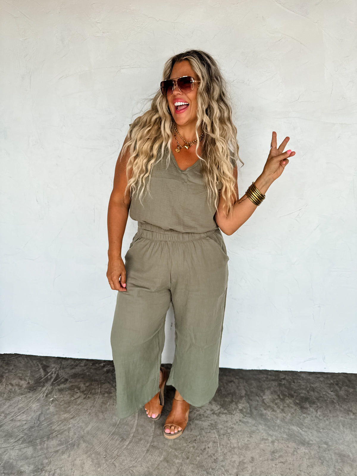 LAURA CROP PANT SET