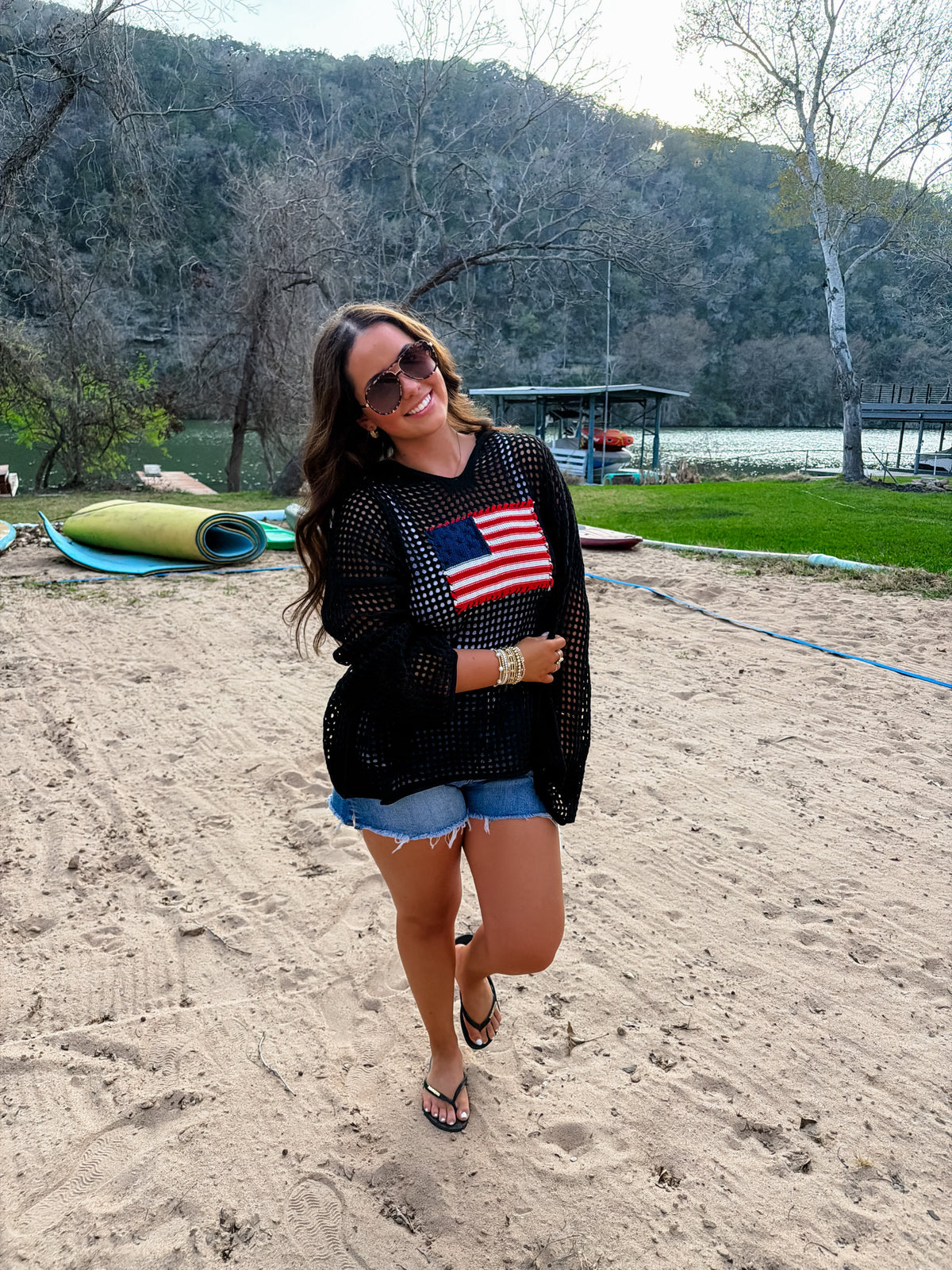 FREEDOM FLAG PATCH PULLOVER