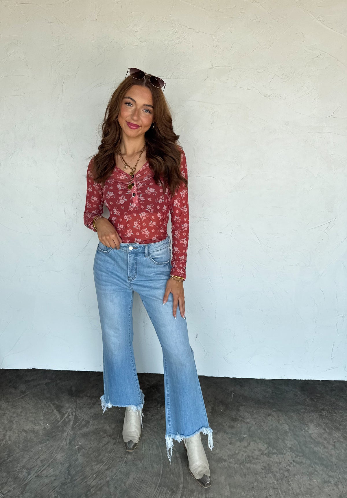 ANNIE VNECK MESH TOP