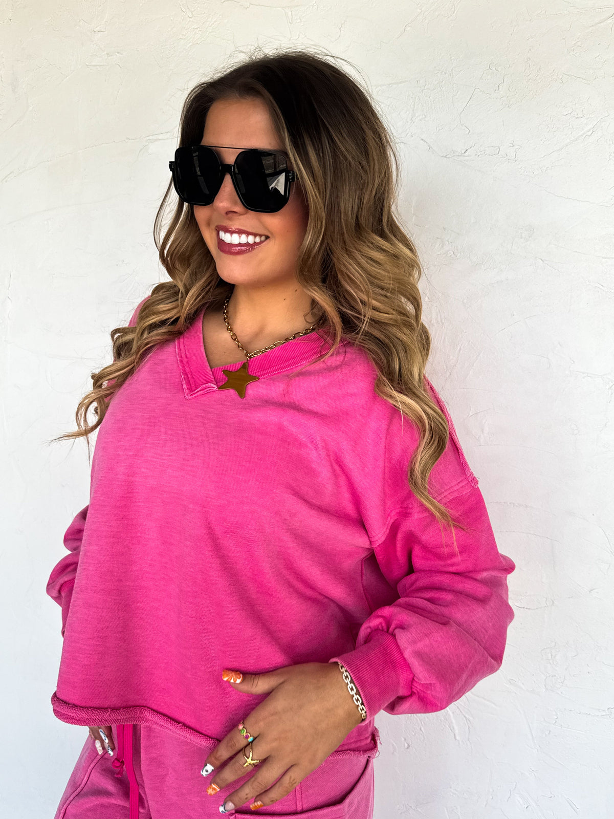 FADED FEELS VNECK PULLOVER