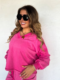 FADED FEELS VNECK PULLOVER