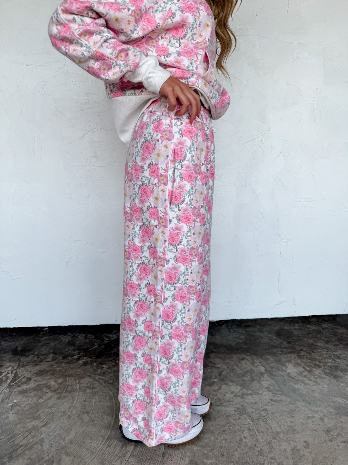 FLORAL & CHEETAH DRIFT AWAY JOGGERS