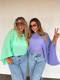 SPRING FREE SPIRIT BELL SLEEVE TOP