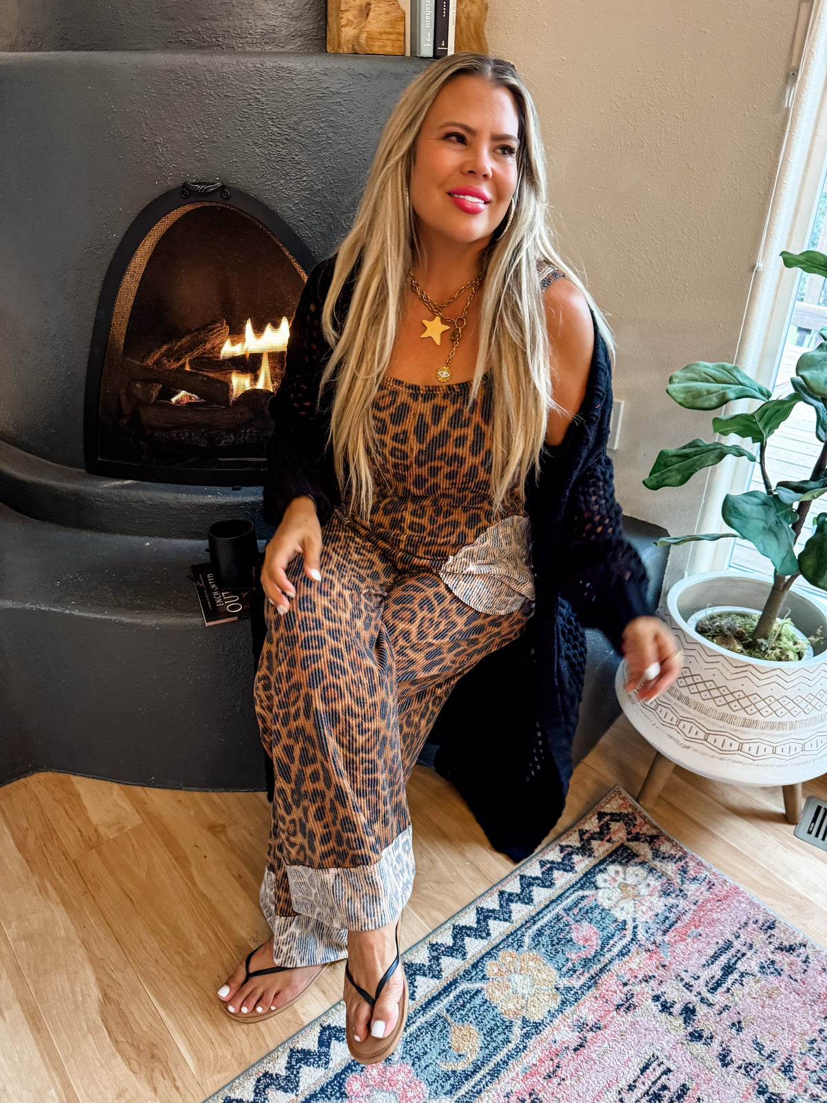 KANDIAS KNIT CARDIGAN