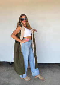 REVERSIBLE SHERPA PUFFER VEST