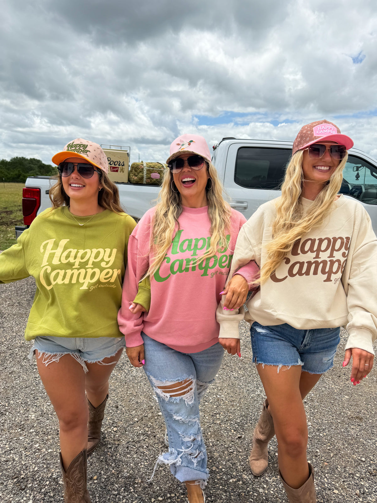 HAPPY CAMPER PULLOVER