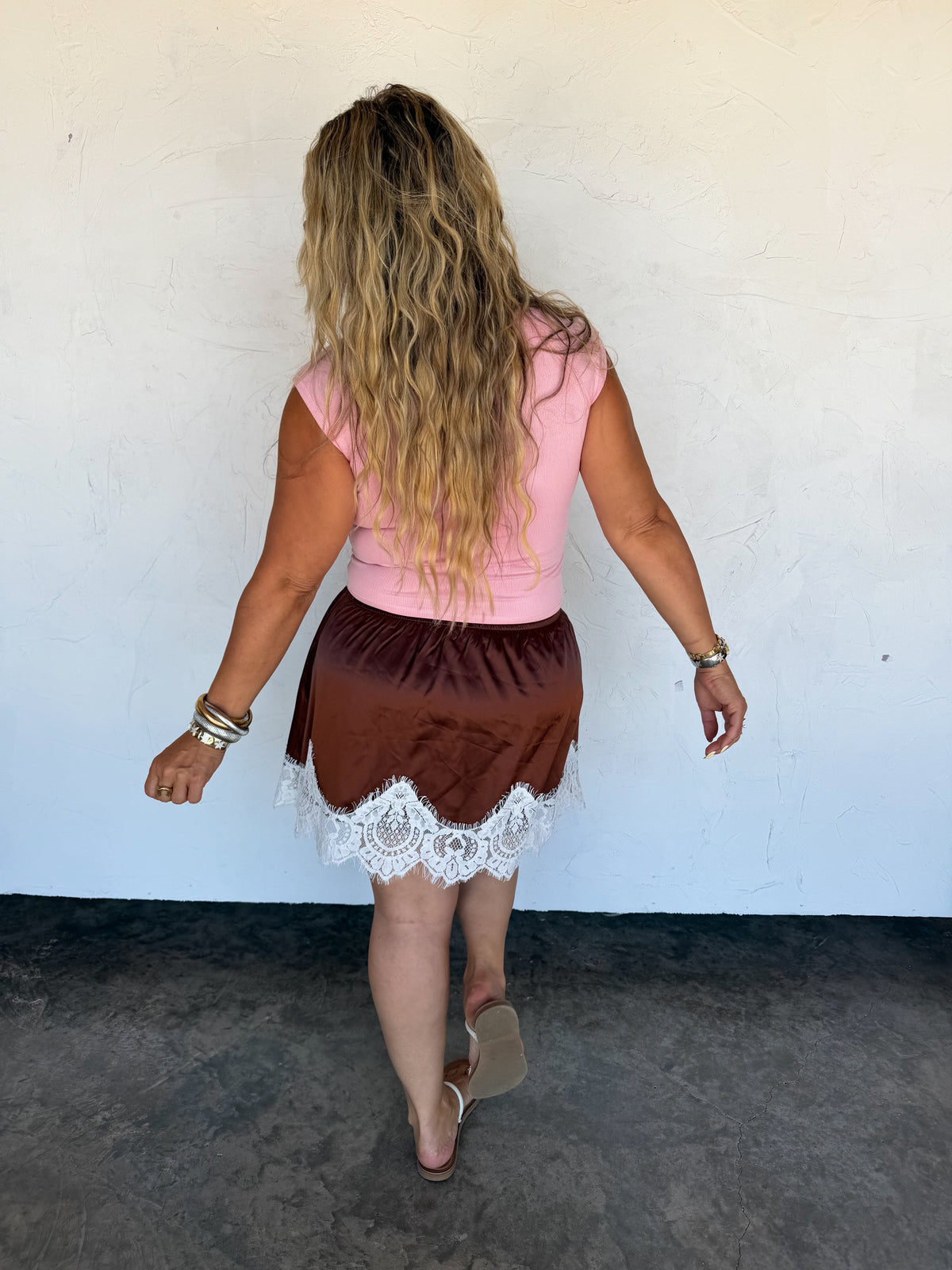 PRETTY LITTLE LACE SKIRT