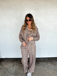 FLORAL & CHEETAH DRIFT AWAY JOGGERS
