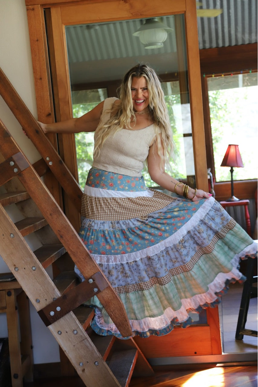 COUNTRY SUMMER MAXI SKIRT