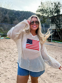 FREEDOM FLAG PATCH PULLOVER