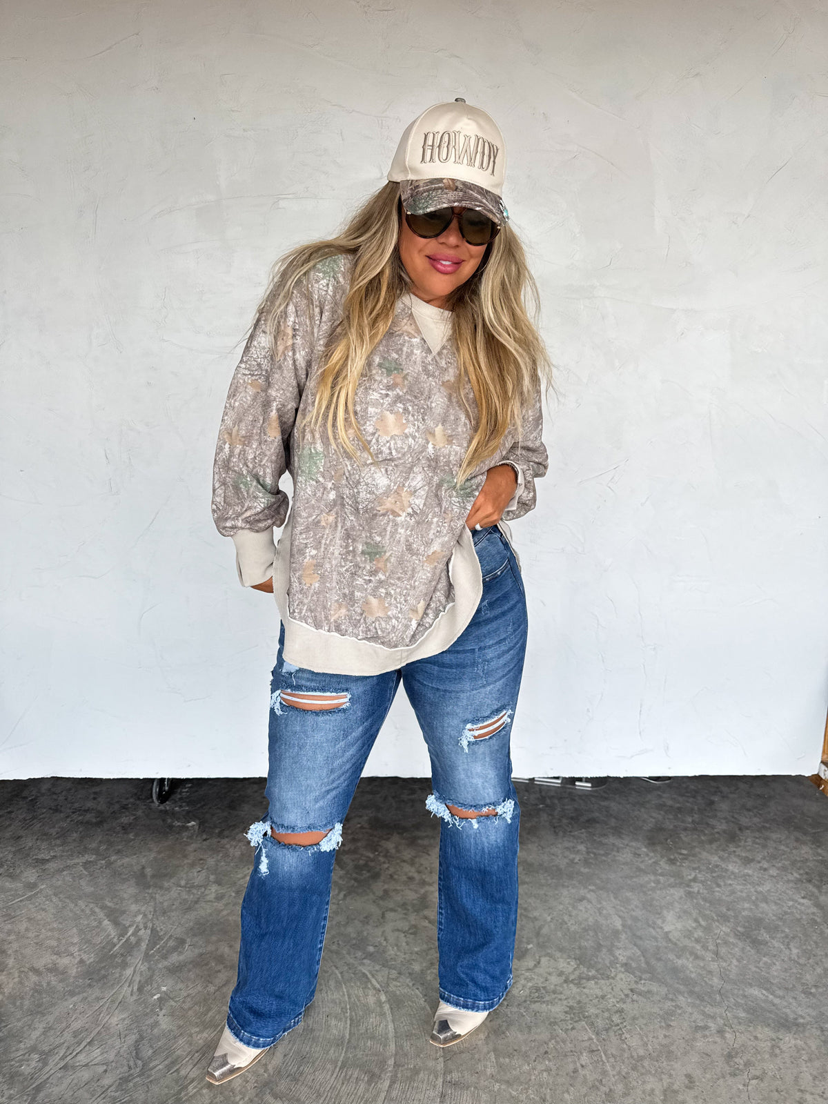 NEW COLORS- ASHLAND STRAIGHT LEG DISTRESSED JEANS