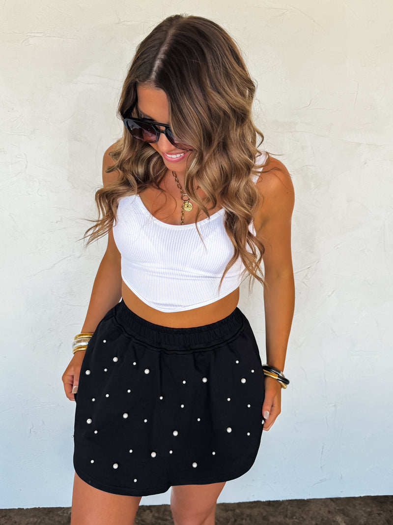 PRETTY IN PEARLS SKORT