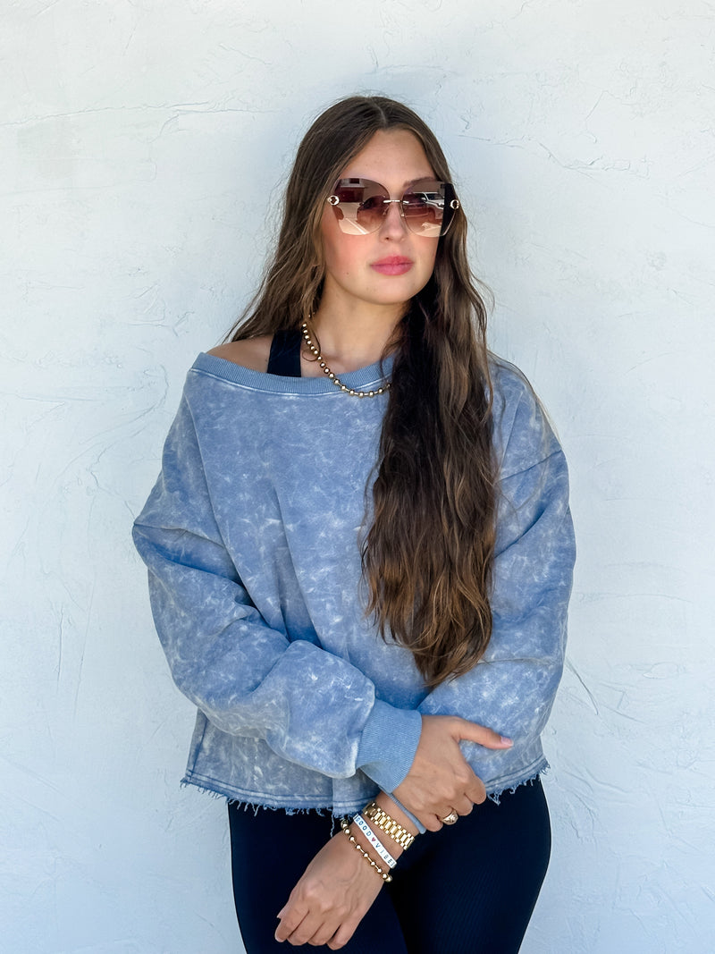 KALI MINERAL WASH SWEATSHIRT