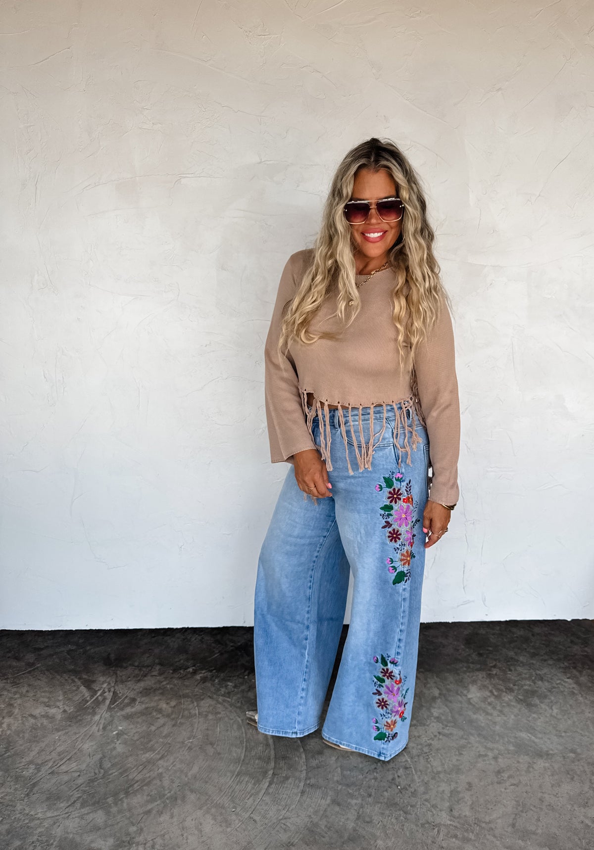 EVIE FLORAL EMBROIDERED JEANS