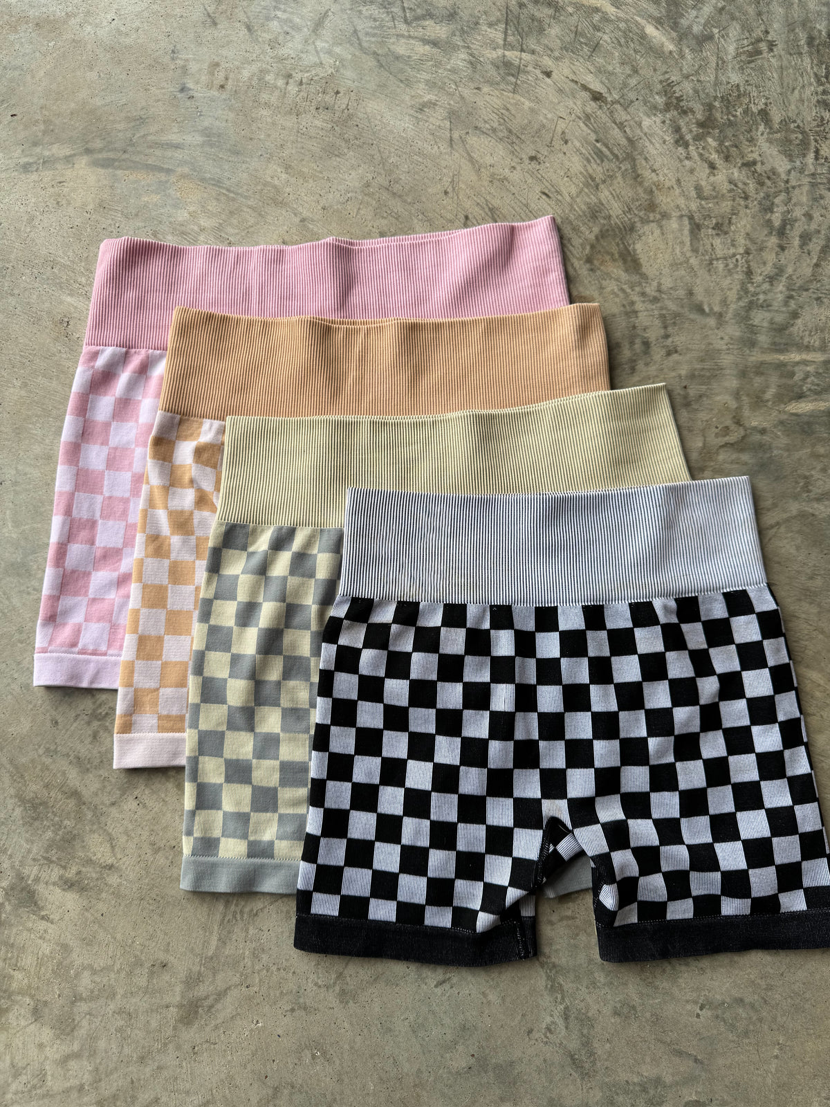 CHECKER BRA & BIKER SHORT SET