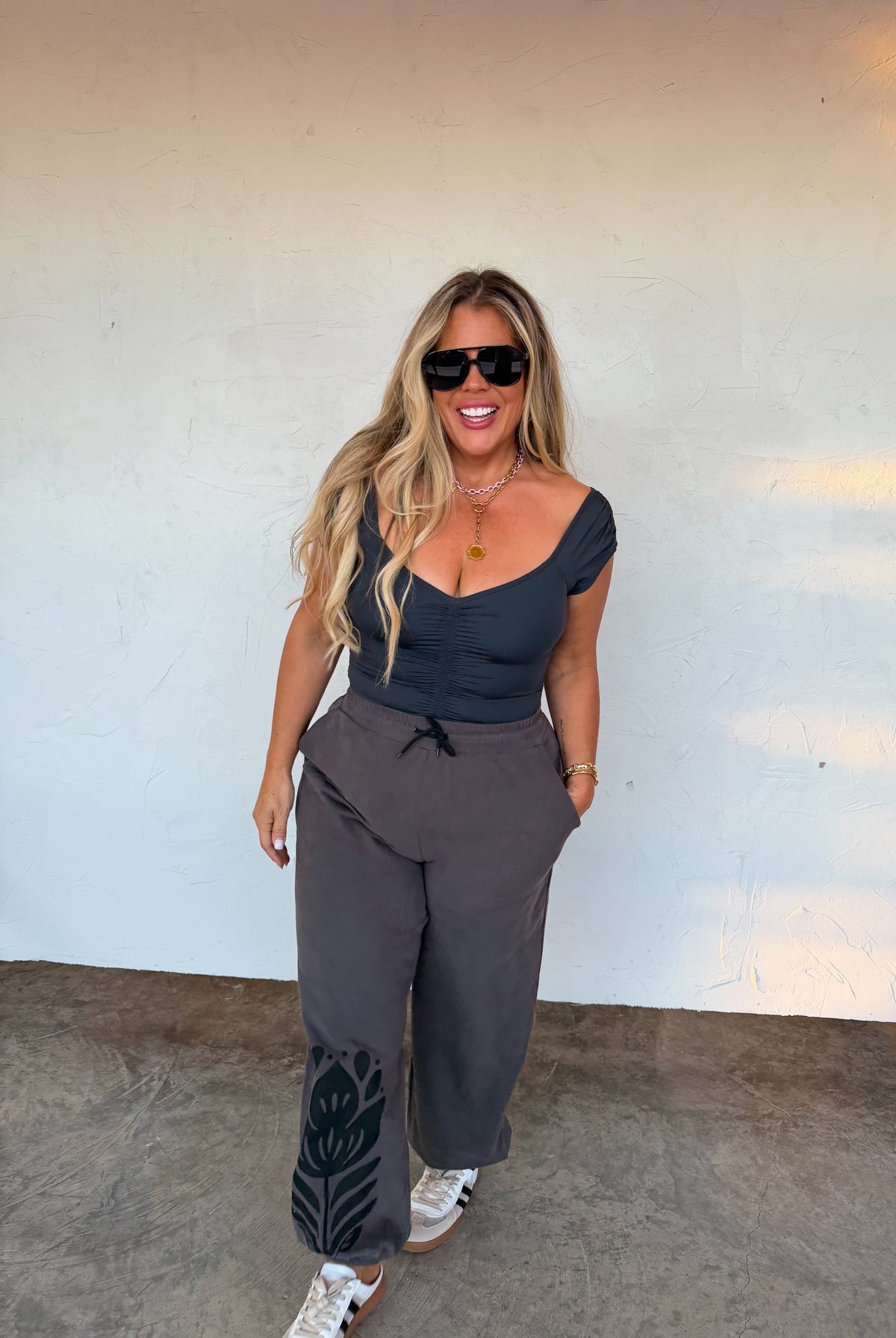 OUT AND ABOUT CAP SLEEVE TOP