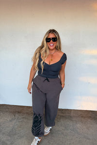OUT AND ABOUT CAP SLEEVE TOP