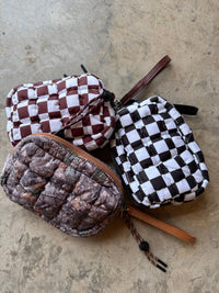 MINI PUFF CLUTCH BAG
