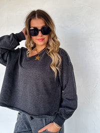 FADED FEELS VNECK PULLOVER