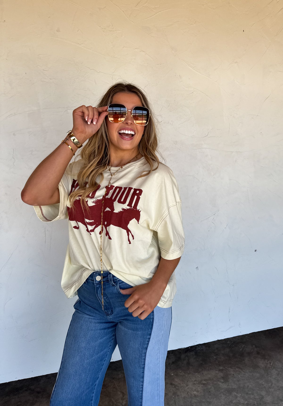 HOLD YOUR HORSES TEE