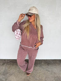 FADED FEELS VNECK PULLOVER