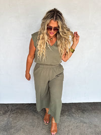 LAURA CROP PANT SET