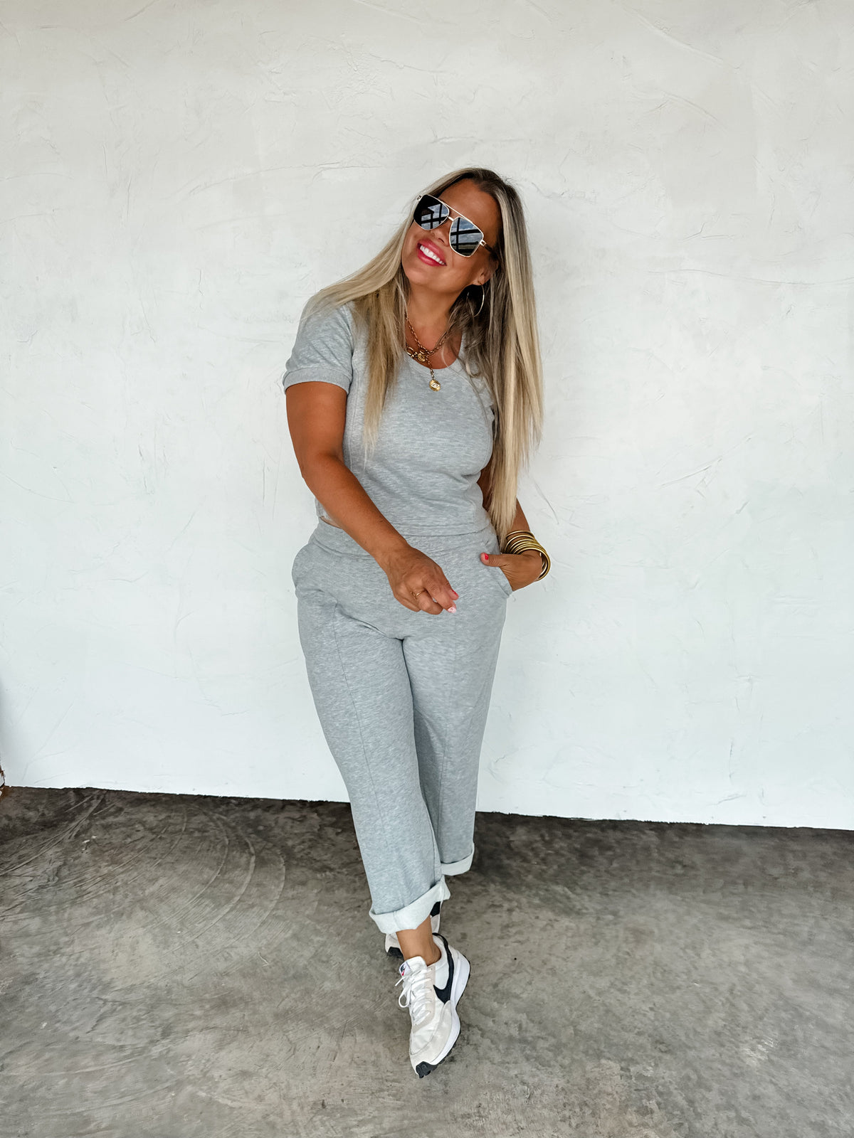 STAY IN CROP PANT SET