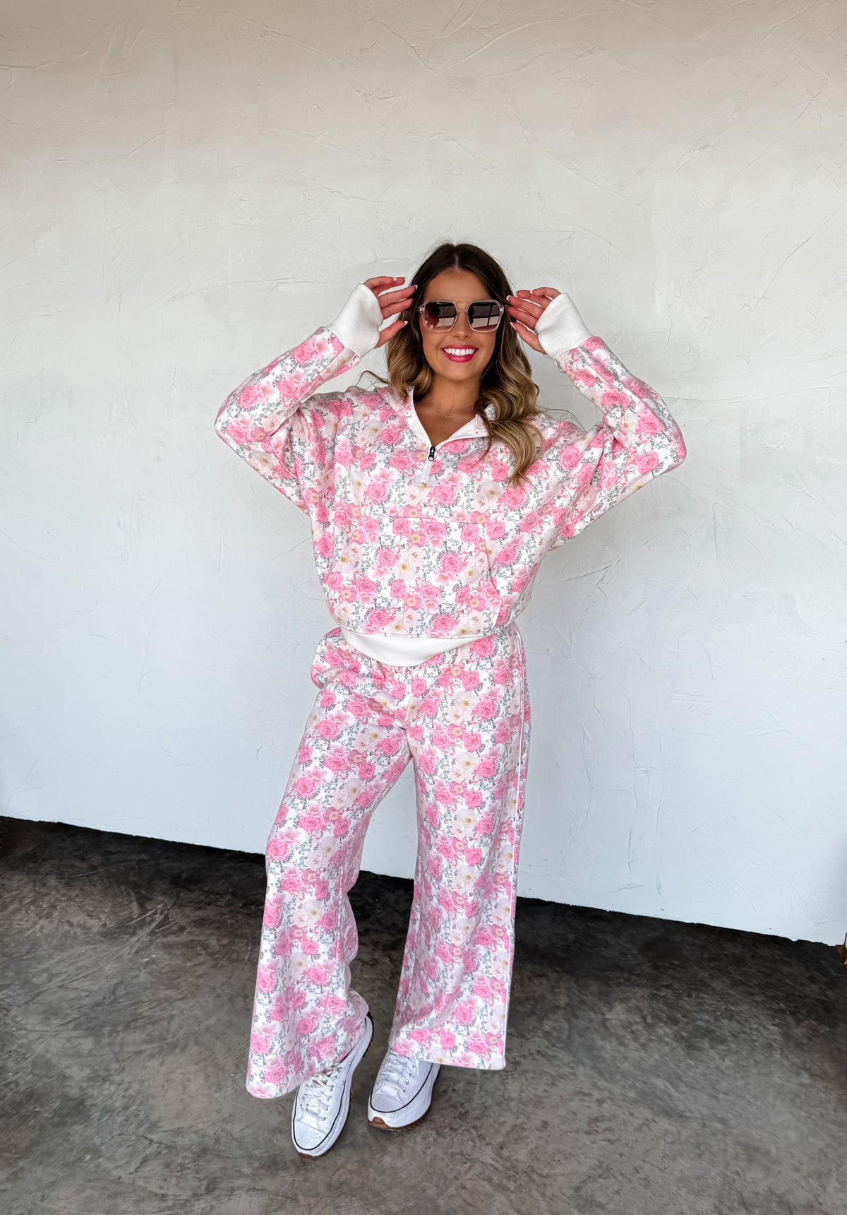 FLORAL & CHEETAH EASY DOES IT PULLOVER