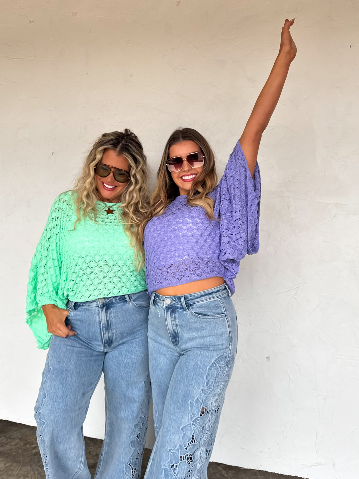 SPRING FREE SPIRIT BELL SLEEVE TOP