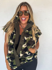 LINDEN SHERPA VEST JACKET