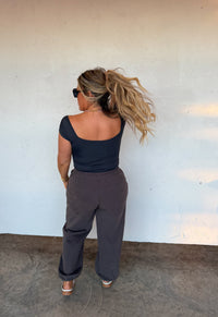 OUT AND ABOUT CAP SLEEVE TOP
