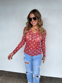 ANNIE VNECK MESH TOP