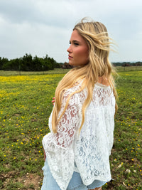 SWEET MAGNOLIA LACE TOP