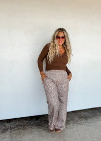 FLORAL & CHEETAH DRIFT AWAY JOGGERS