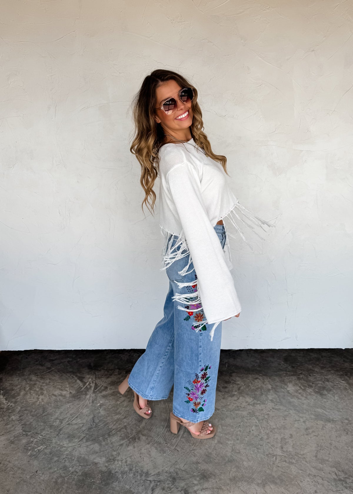 EVIE FLORAL EMBROIDERED JEANS