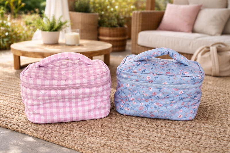 GRAB AND GO QUILTED MAKEUP BAG